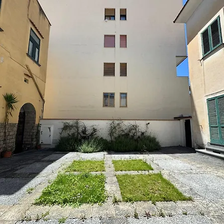 Holiday home Chiara's Sorrento 2 *